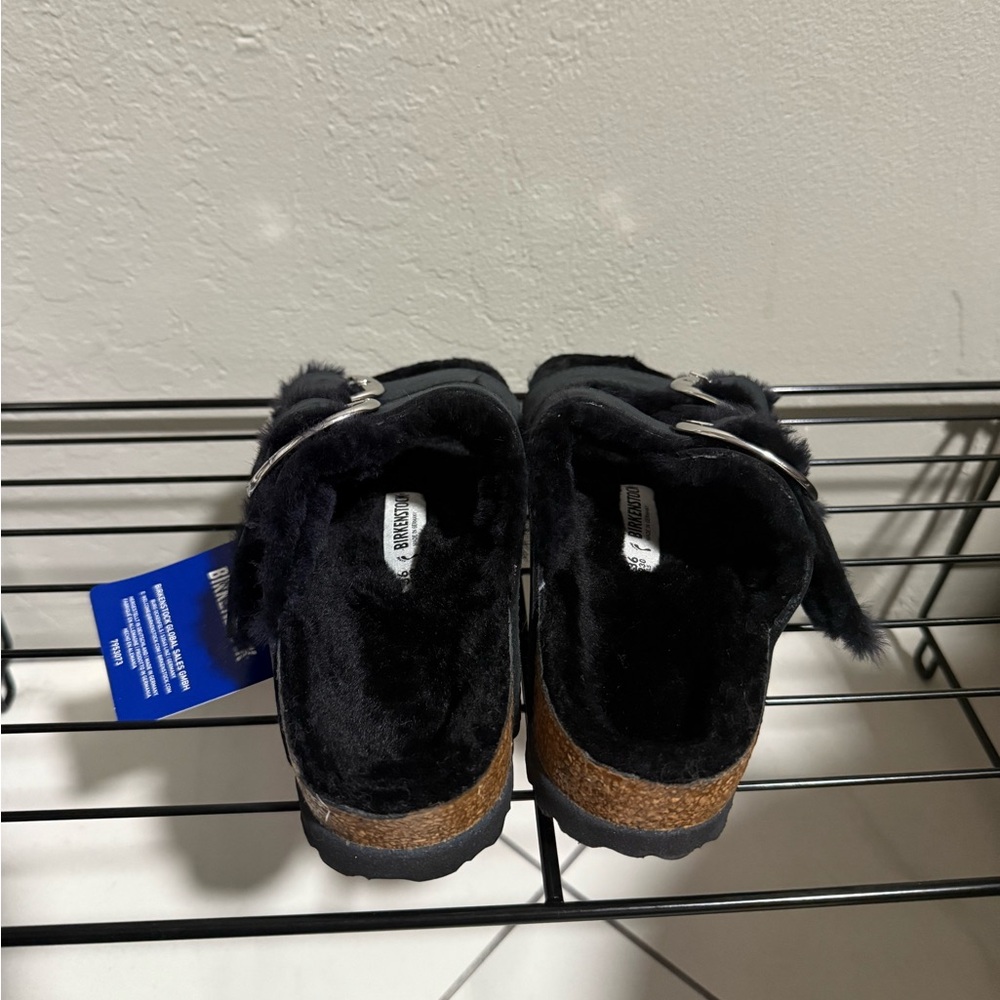 Birkenstock Arizona Big Buckle Shearling Black NWT Women’s Size 36 Two Strap - Picture 7 of 12